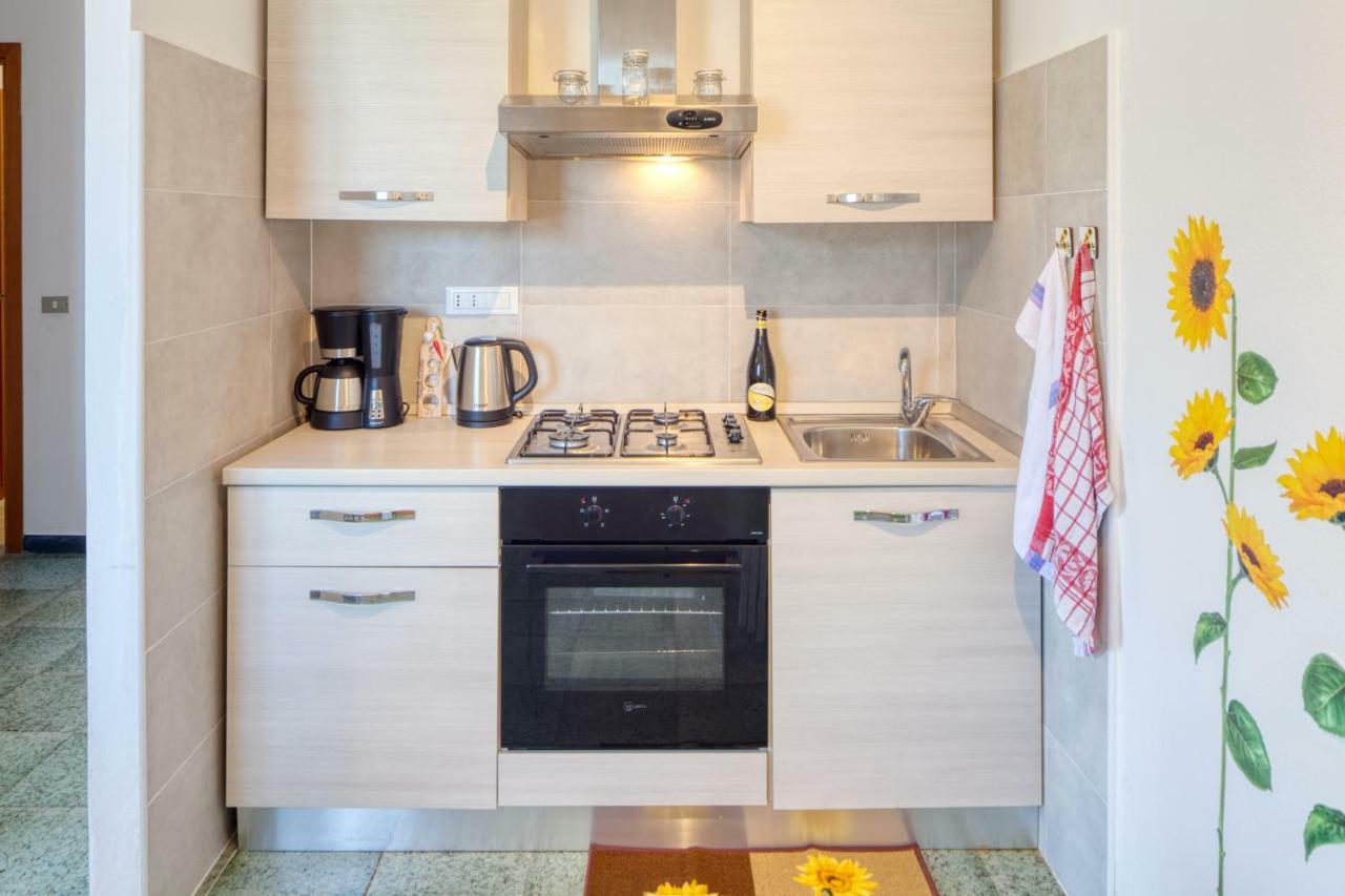 Vila Olivi Del Mesco Levanto Exteriér fotografie